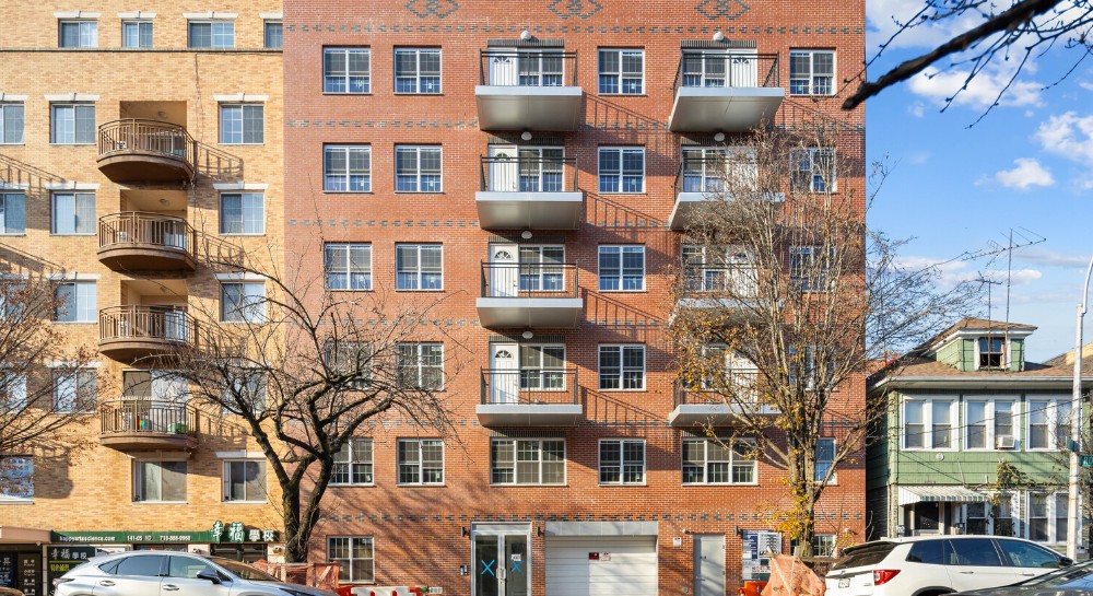 Cherry Plaze Condo, Flushing